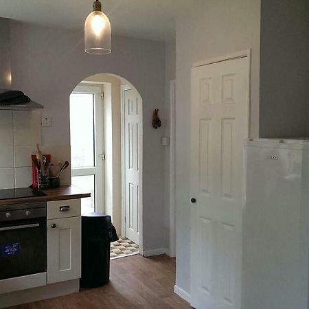 Nice Double And Single Rooms In The Quiet Area With Excellent Shared Facilities Плимът Екстериор снимка